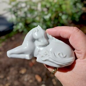 Vtg White Porcelain Unicorn Pomander Holder